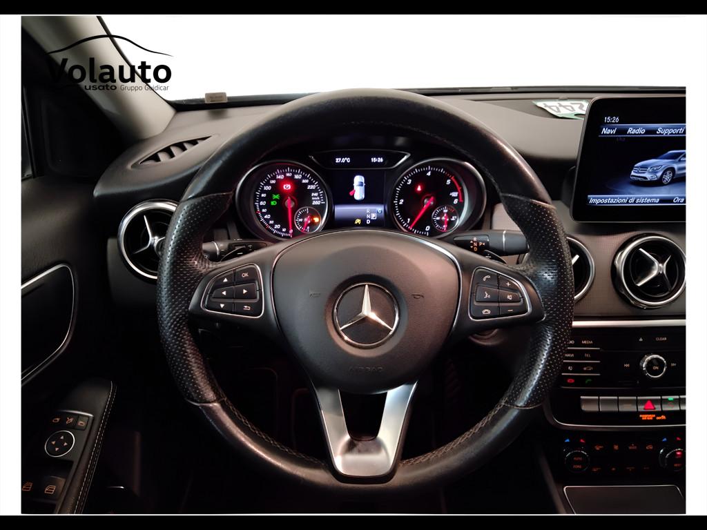 Mercedes-Benz GLA-X156 2017 - GLA 200 d Sport auto