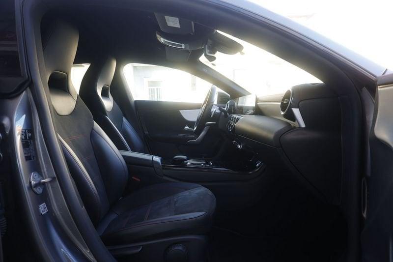 Mercedes-Benz CLA Mercedes-Benz CLA Shooting Brake 180 d Premium auto 85KW ANNO 2022