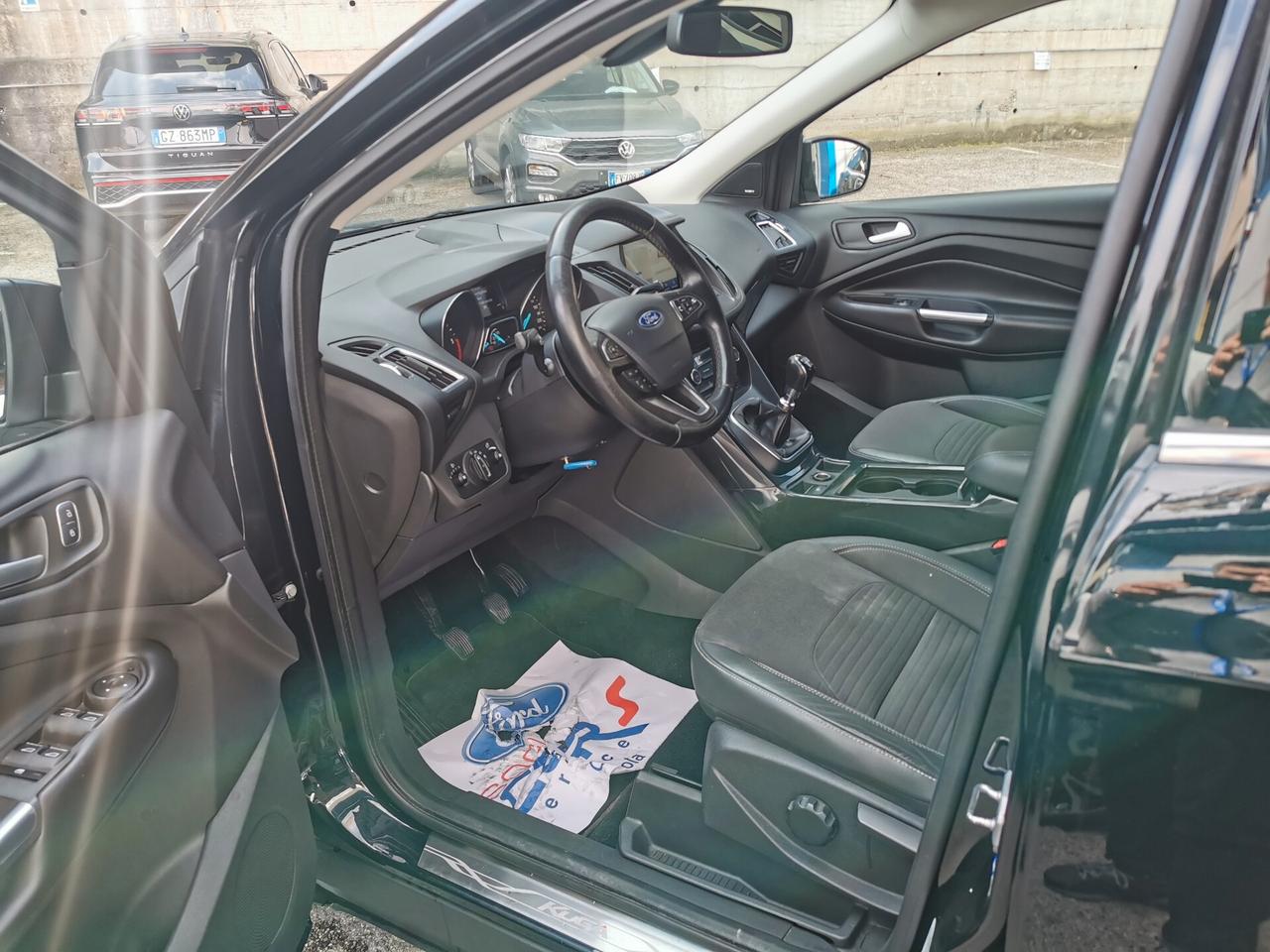 Ford Kuga 1.5 TDCI 120cv S&S 2WD Titanium