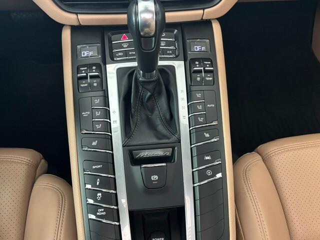 Porsche Macan 2.0 245cv pdk 2021