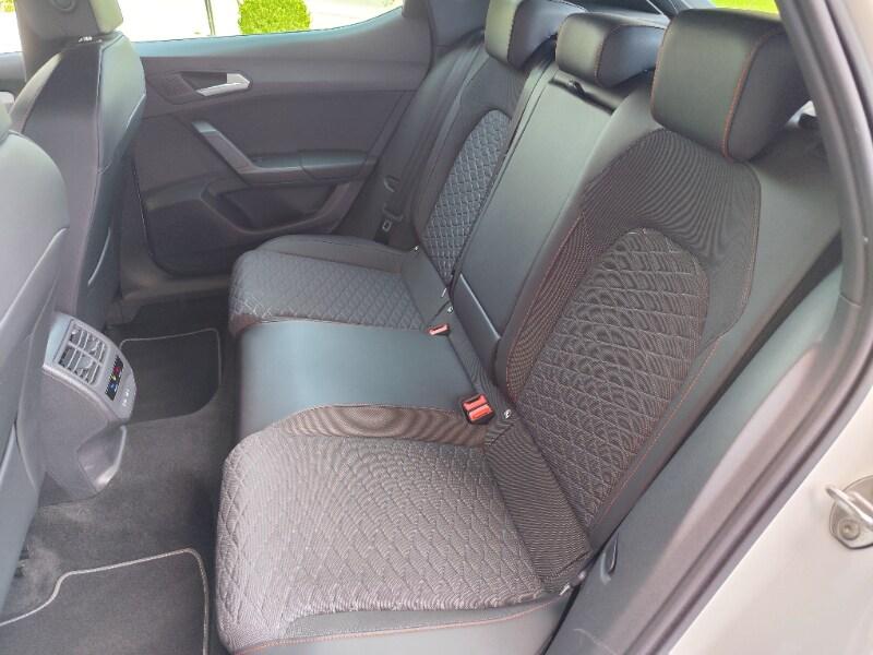 SEAT Leon 4ª serie Leon 1.5 eTSI 150 CV DSG FR