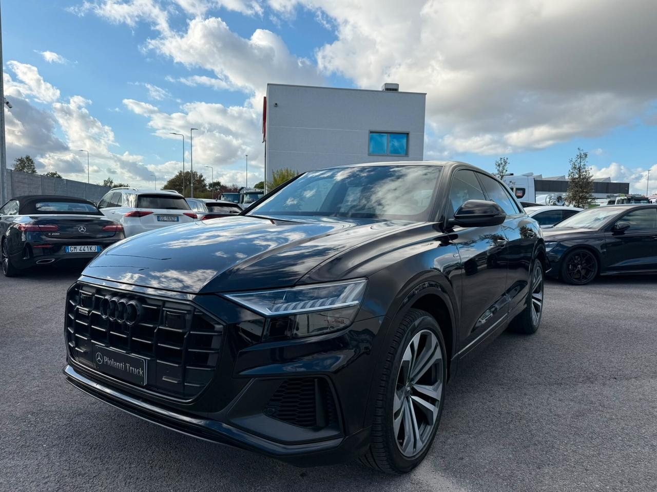 Audi Q8 50 TDI 286 CV quattro tiptronic Sport