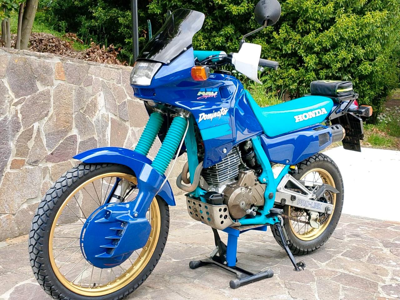 Honda NX 650 Dominator