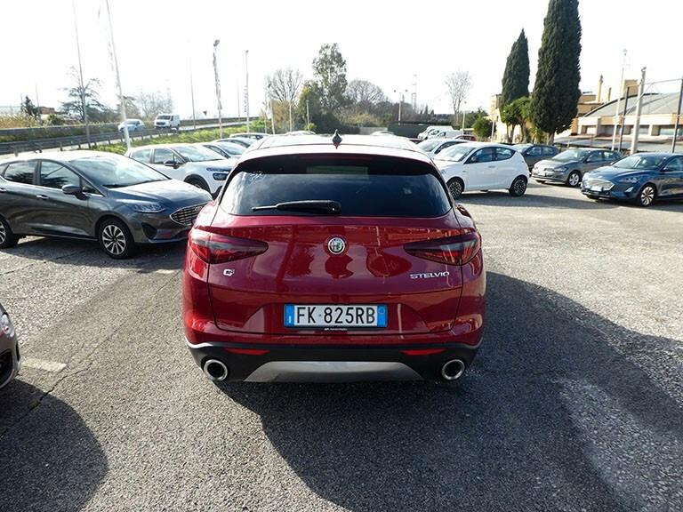 Alfa Romeo Stelvio 2.2 Turbodiesel 210 CV AT8 Q4 Executive