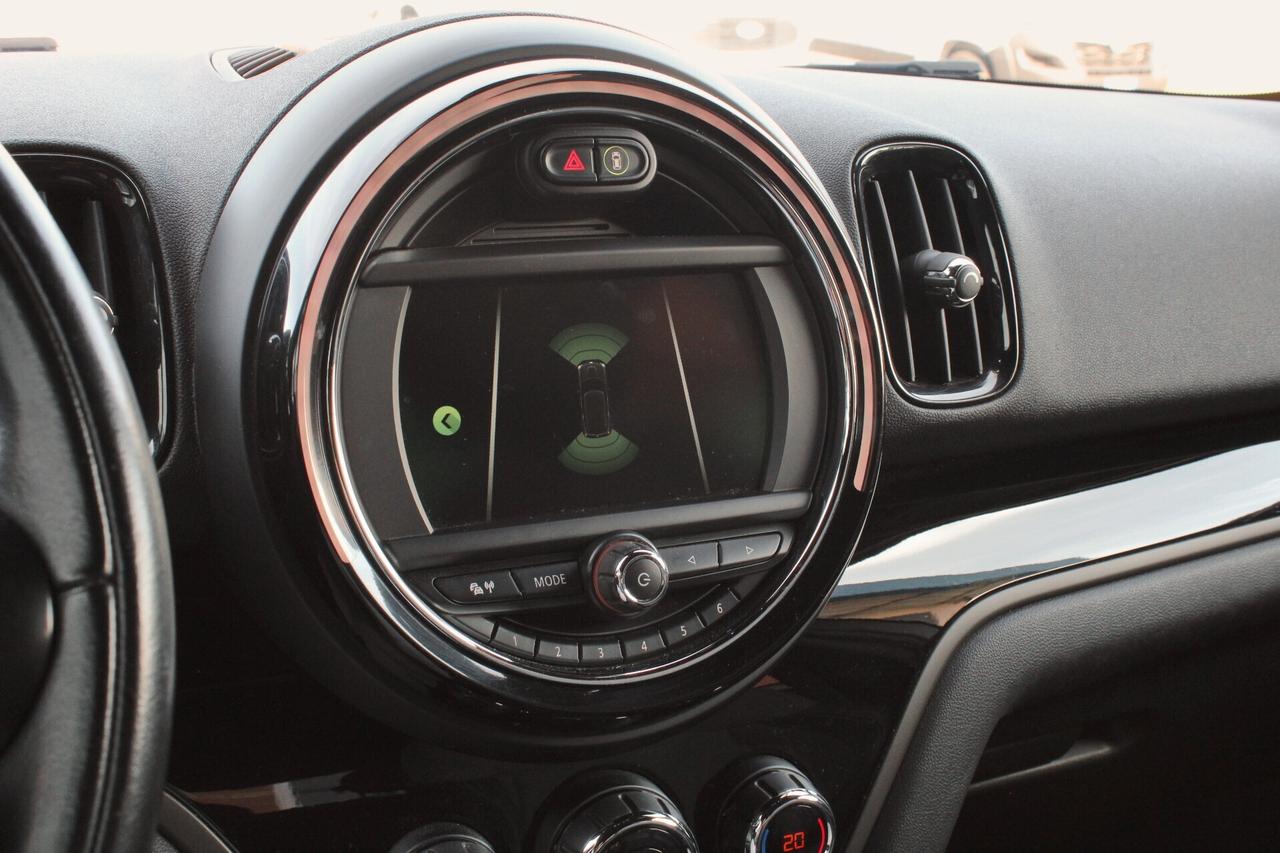 Mini Cooper D Countryman 2.0 Hype