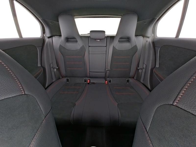 Mercedes-Benz Classe A 220 d Automatic Advanced Plus AMG Line Night