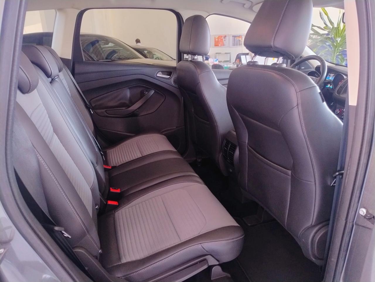 Ford Kuga 1.5 TDCI 120 CV S&S 2WD Titanium