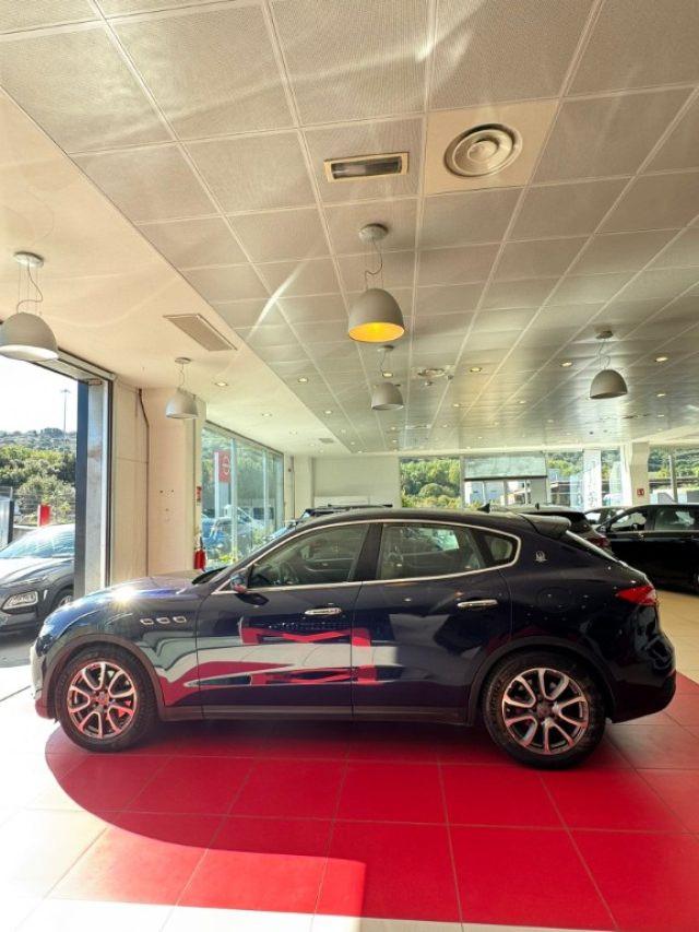 MASERATI Levante V6 Diesel 275 CV AWD Granlusso
