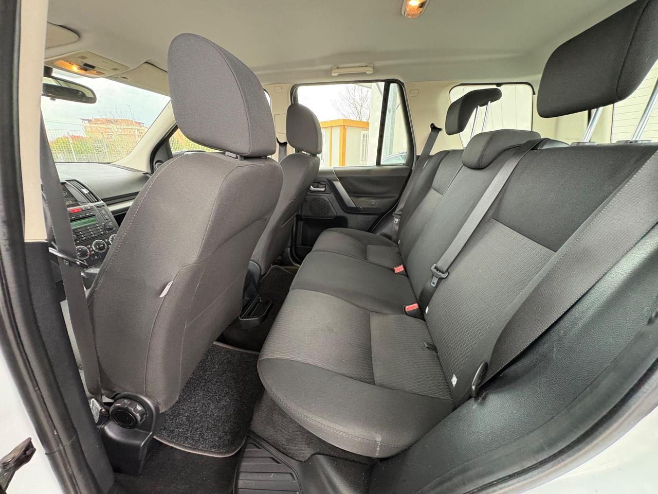 Land Rover Freelander 2.2 TD4 S.W. SE