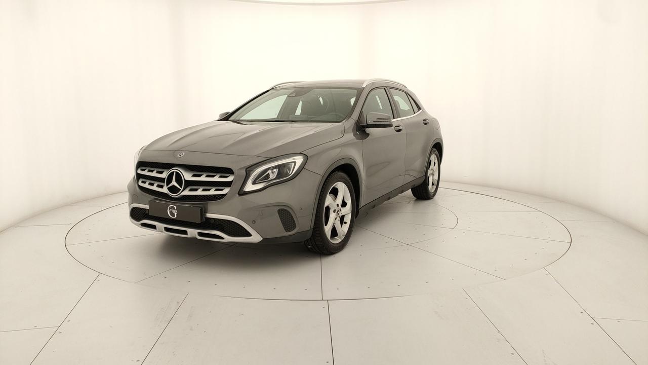 Mercedes-Benz GLA 200 d Sport 4matic auto