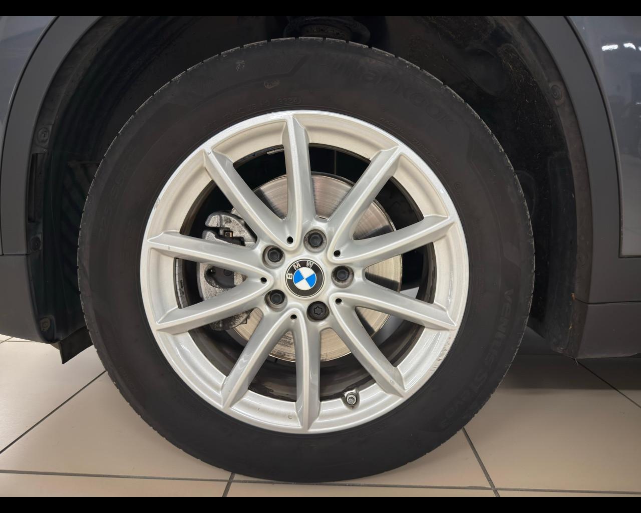 BMW X1 (F48) - X1 sDrive18i Advantage