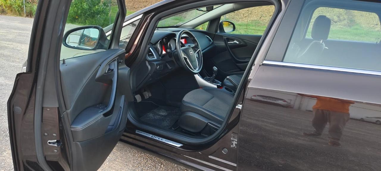Opel Astra 1.6 CDTI 136CV EcoFLEX S&S Sports Tourer Cosmo