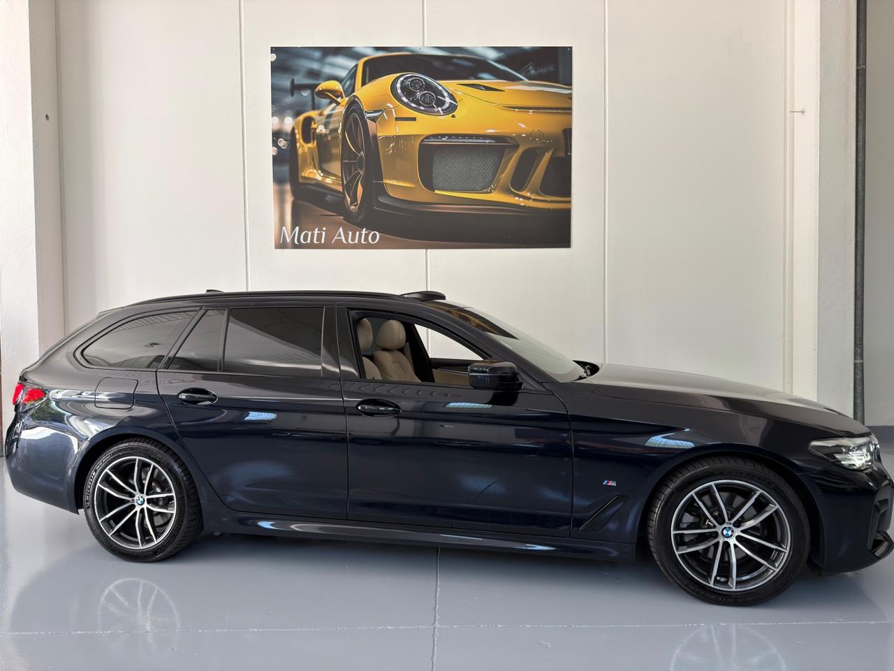 Bmw 520 520d 48V xDrive Touring Msport 190cv TETTO