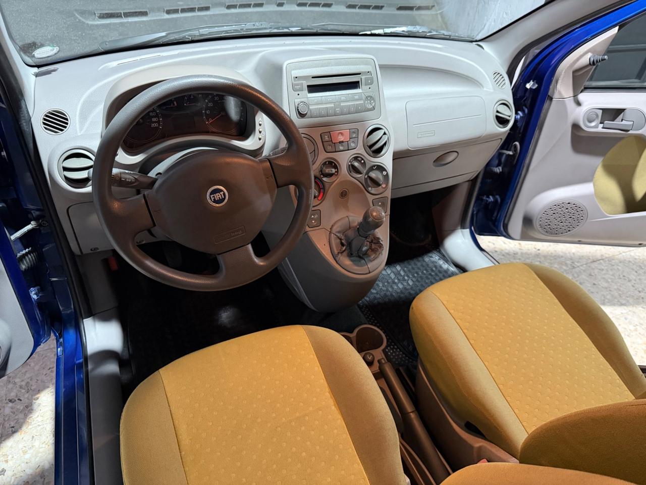 Fiat Panda 1.2 Emotion 100 mila KM