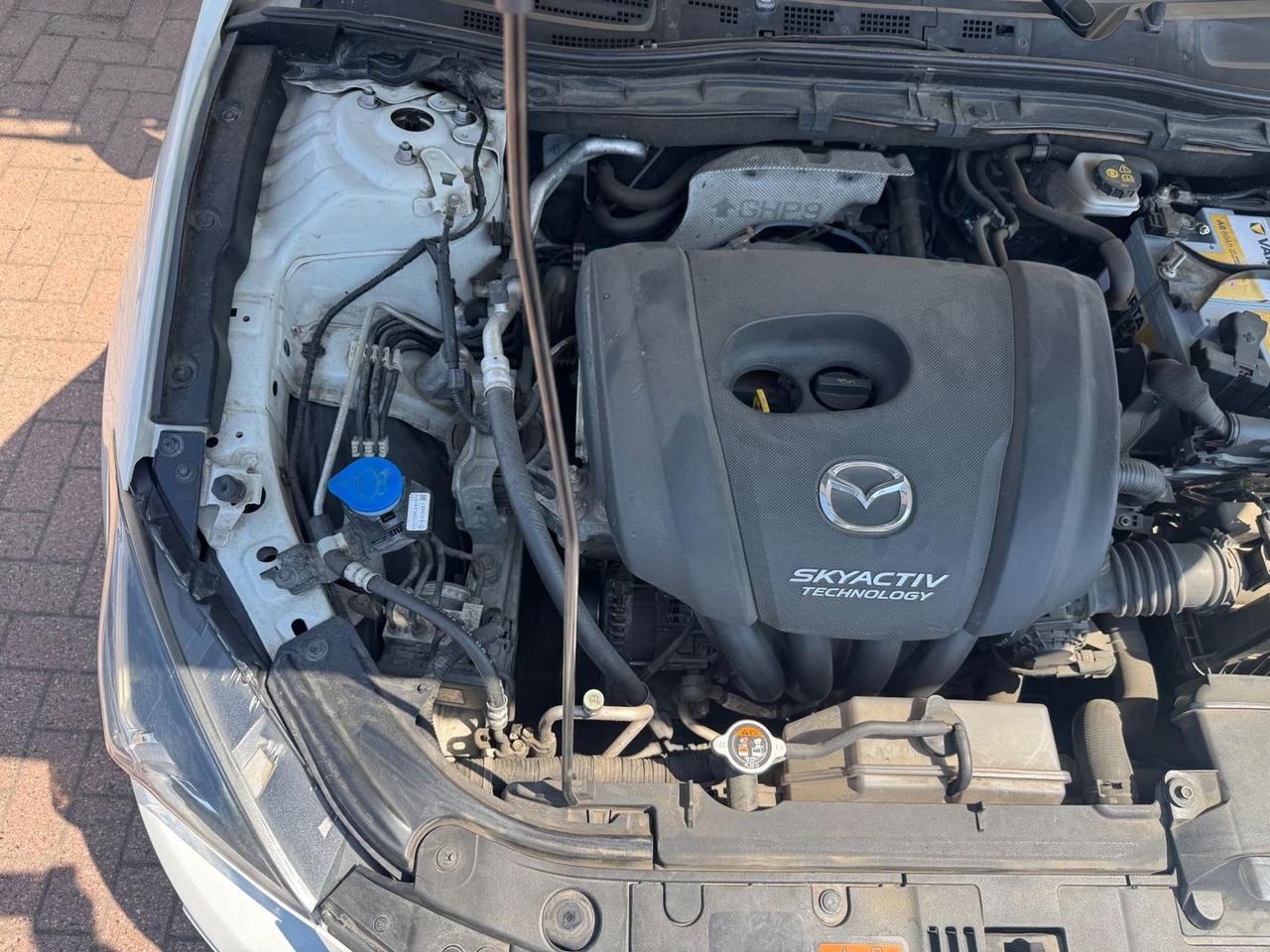 Mazda 3 Evolve 1.5 SkyActiv-G 100 #11621