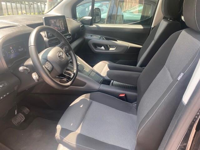 Toyota Proace City Verso Electric 50kWh L1 Short D Lounge