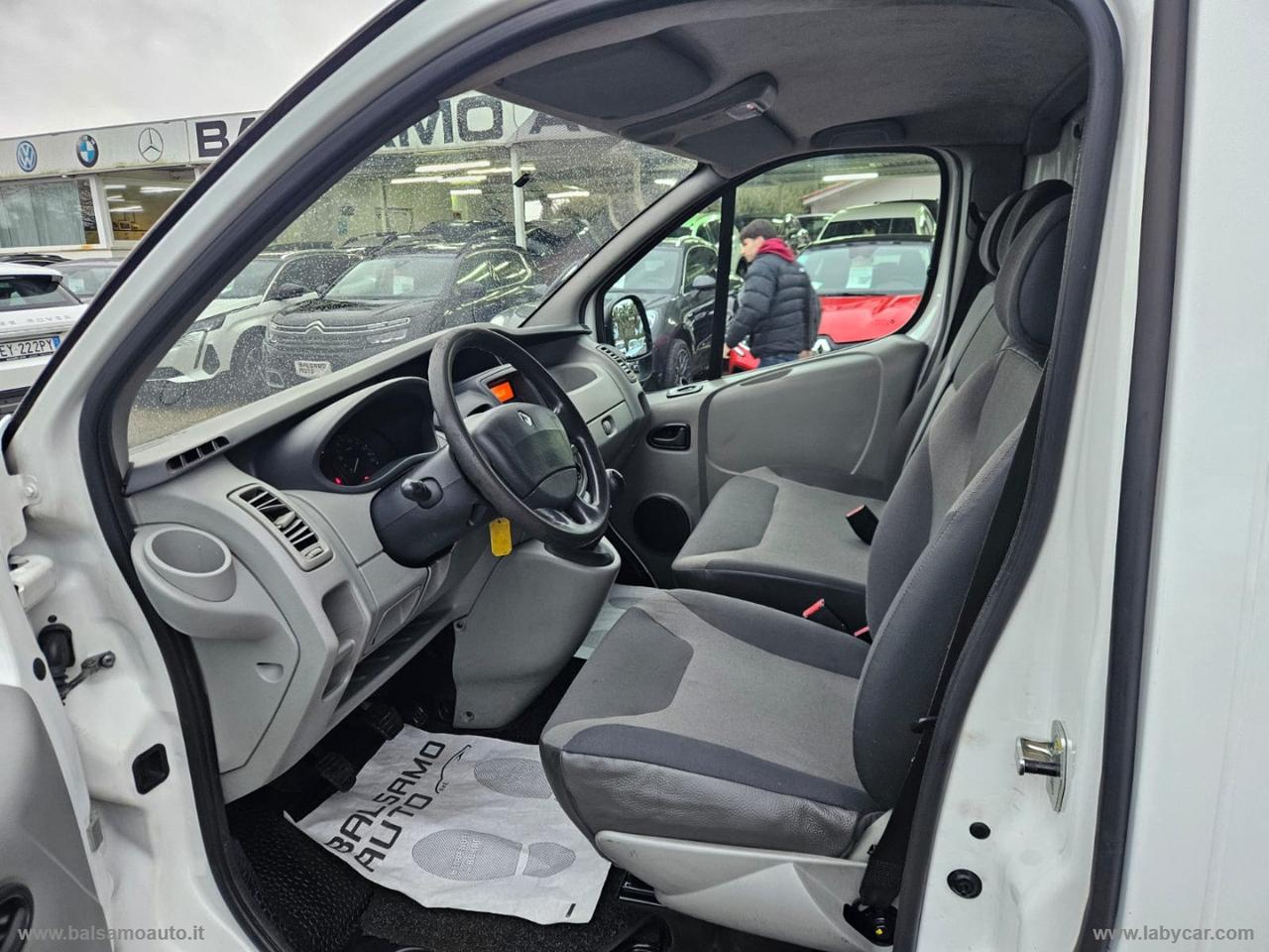 Trafic T27 2.0 dCi/115 PC-TN Furgone DPF