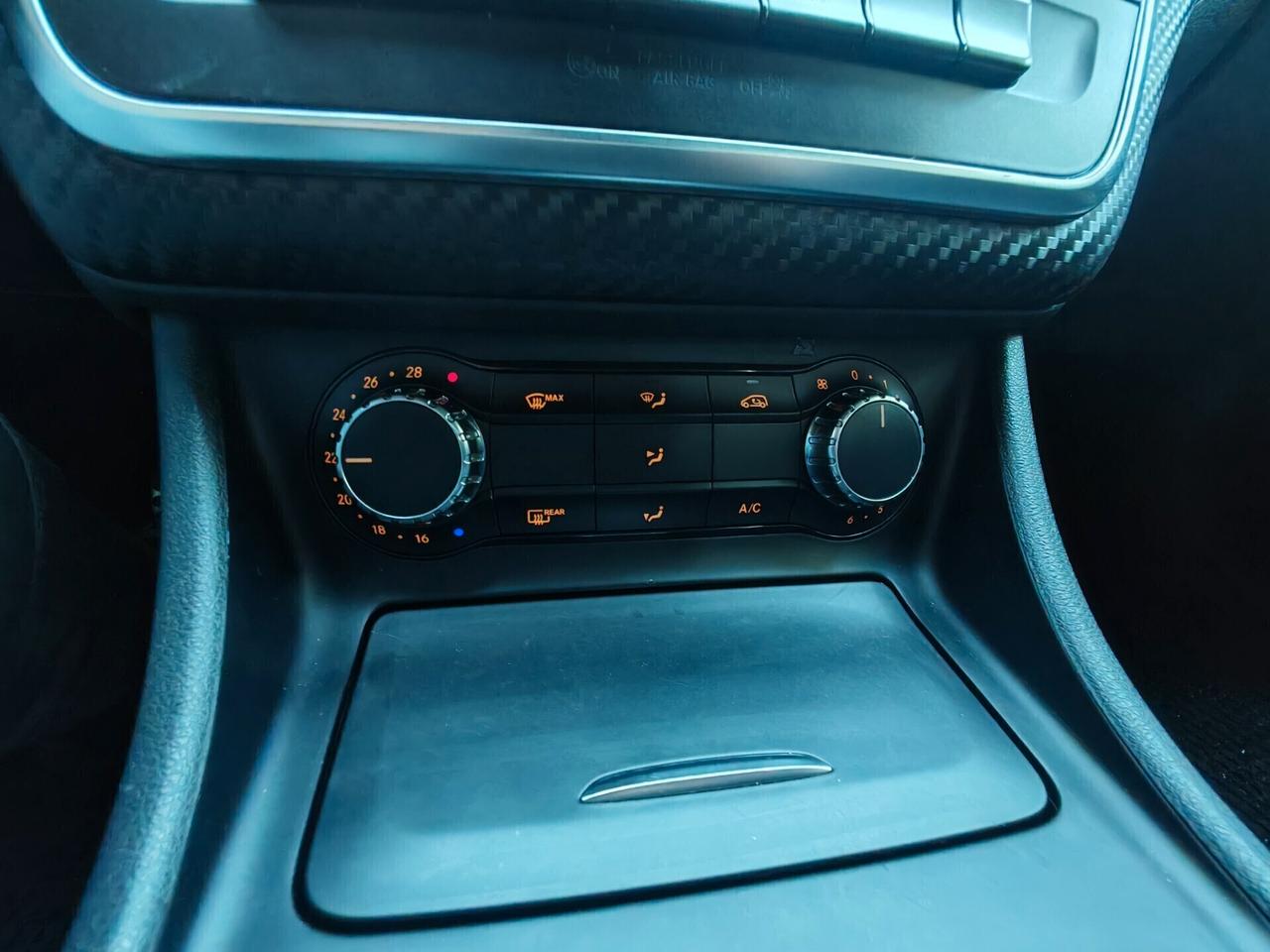 Mercedes-benz A 180 d Automatic Premium APPLE CARPLAY ANDROID AUTO