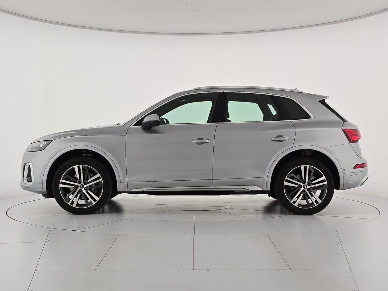 Audi Q5 40 2.0 tdi mhev 12v s line plus quattro s-tronic