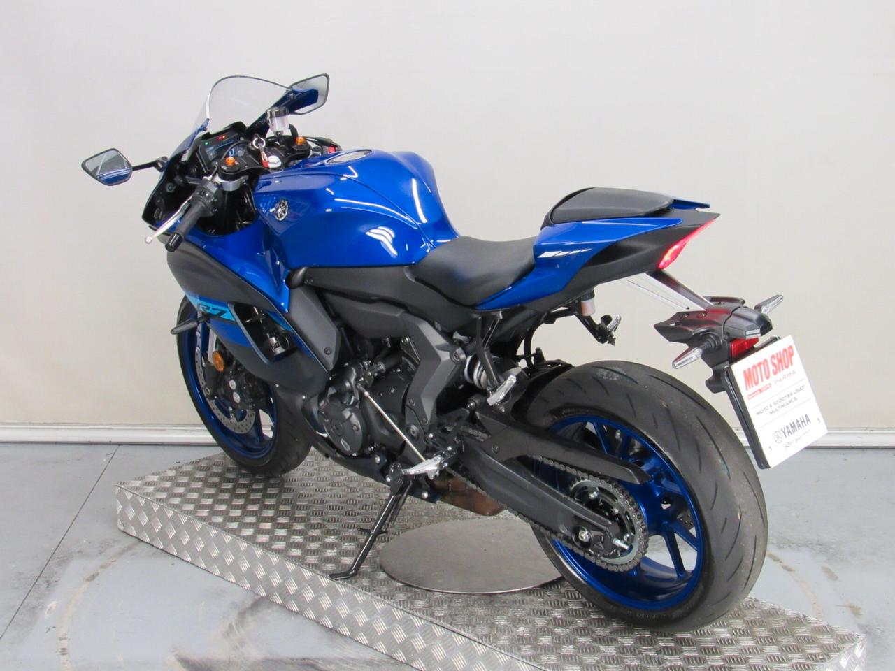 Yamaha YZF - R 7 ABS