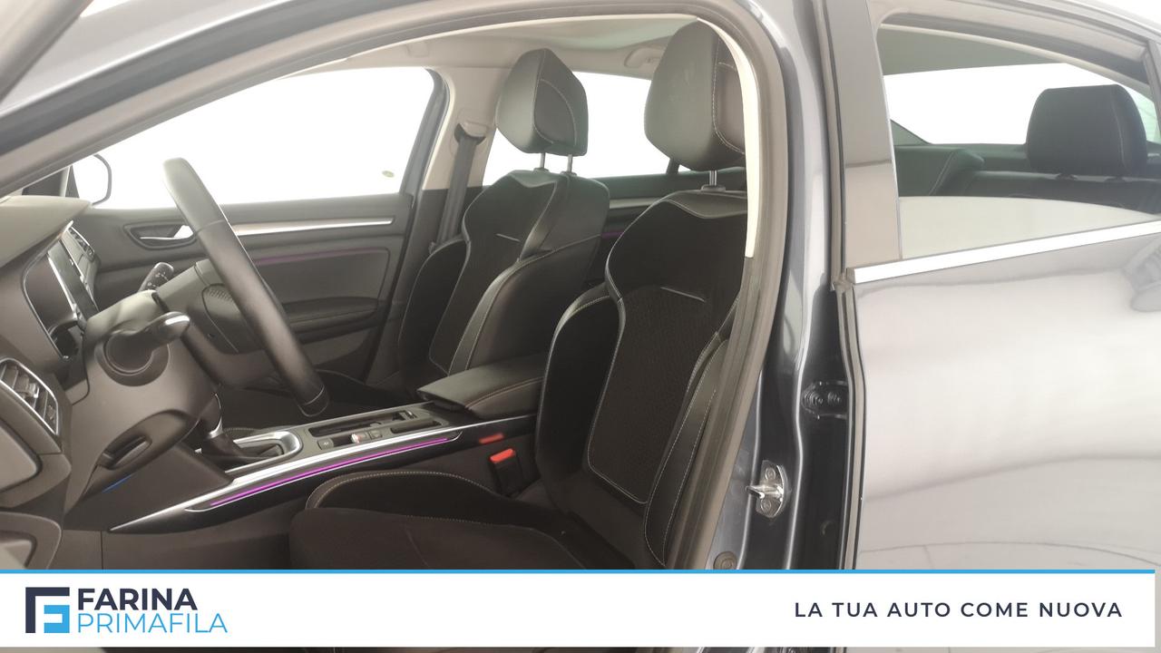 RENAULT Megane IV - Megane Grand Coupe 1.3 tce Executive 140cv fap