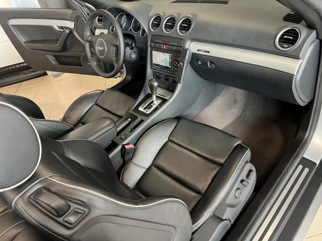 AUDI S4 Cabrio 4.2 V8 quattro tiptronic FULL SERVICE !