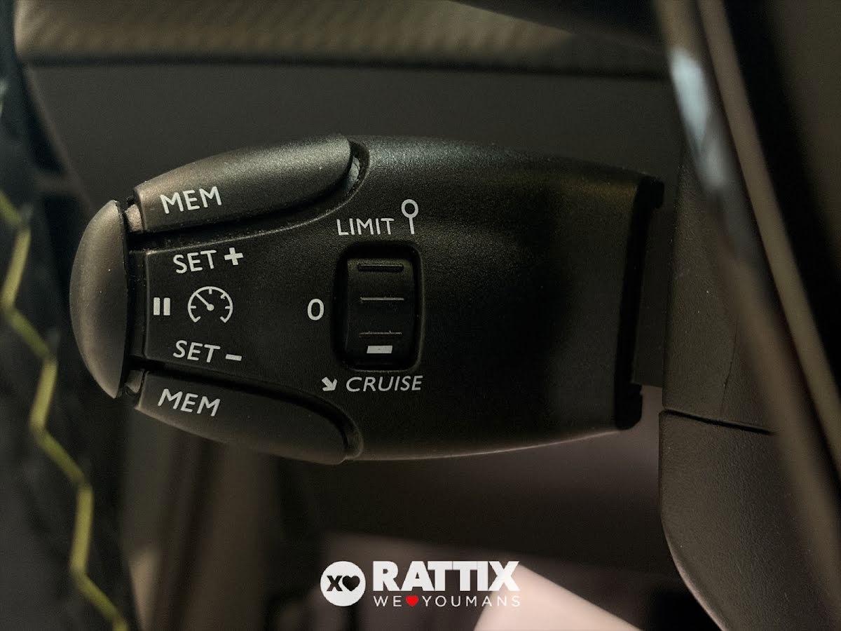 Peugeot 208 1.2 hybrid 145CV GT e-dcs 6