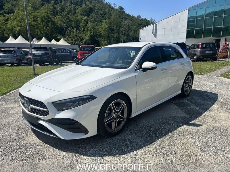 Mercedes-Benz Classe A A 180 d Automatic AMG Pack night edition