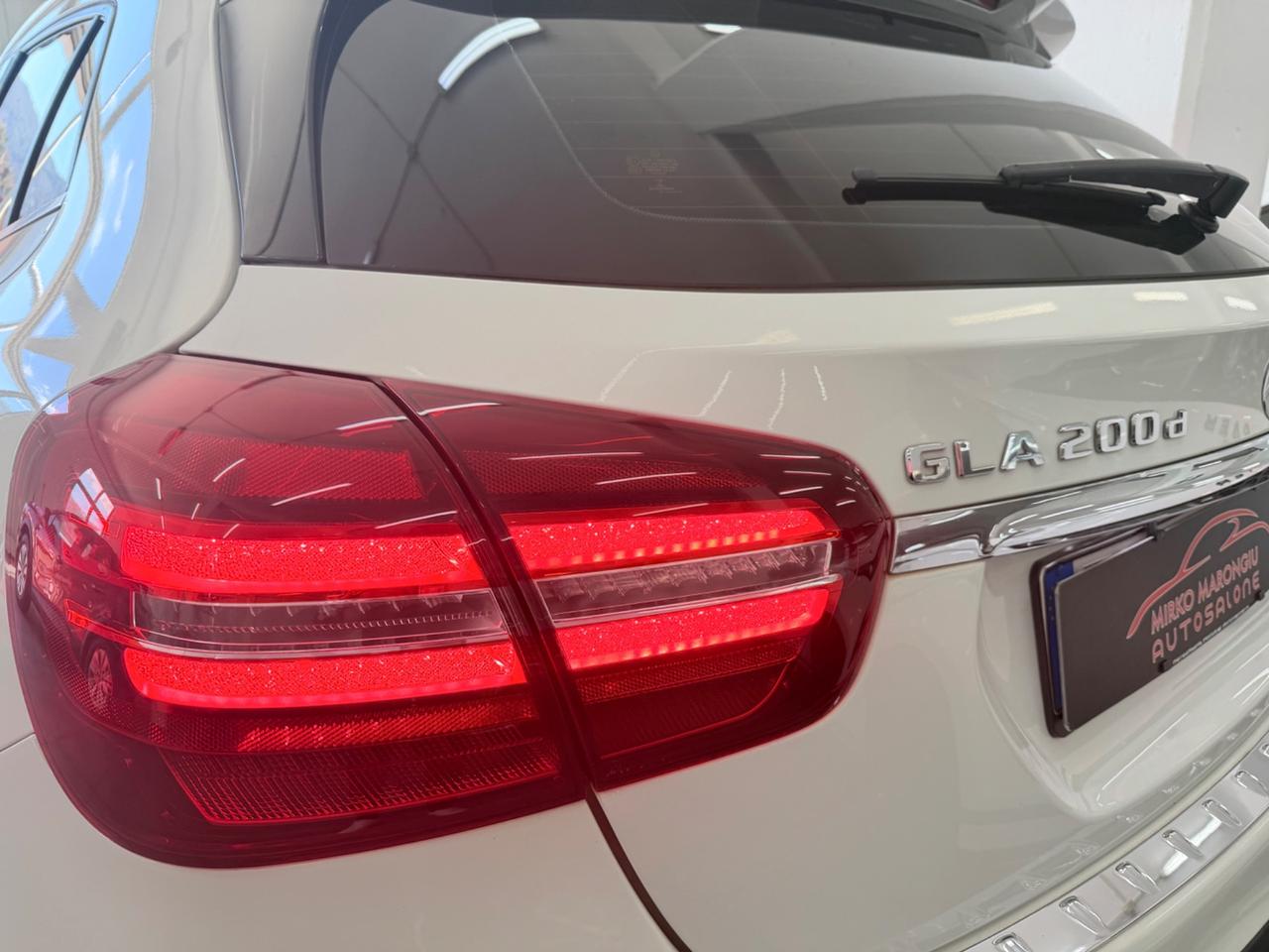 Mercedes-benz GLA 200 d Premium FINANZIABILE