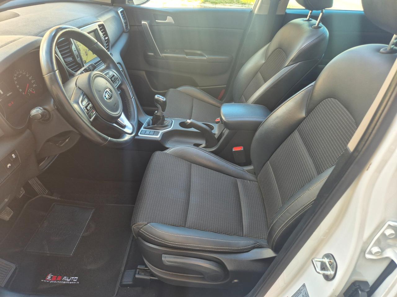 KIA SPORTAGE 1.7 115 CV TETTO APRIBILE XENON KM CERTIF