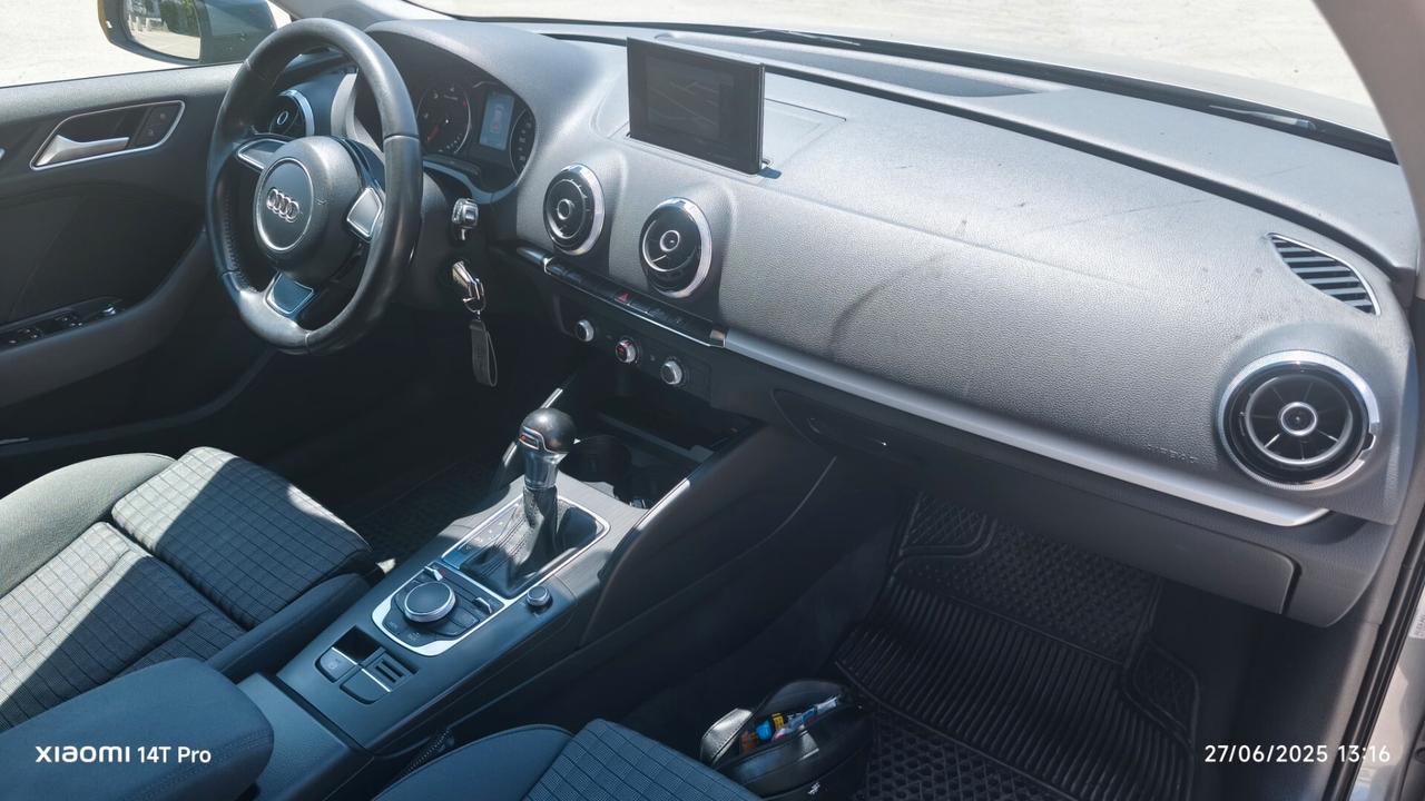 Audi A3 SPB 1.6 TDI 105CV S-TRONIC ATTRACTION 2014