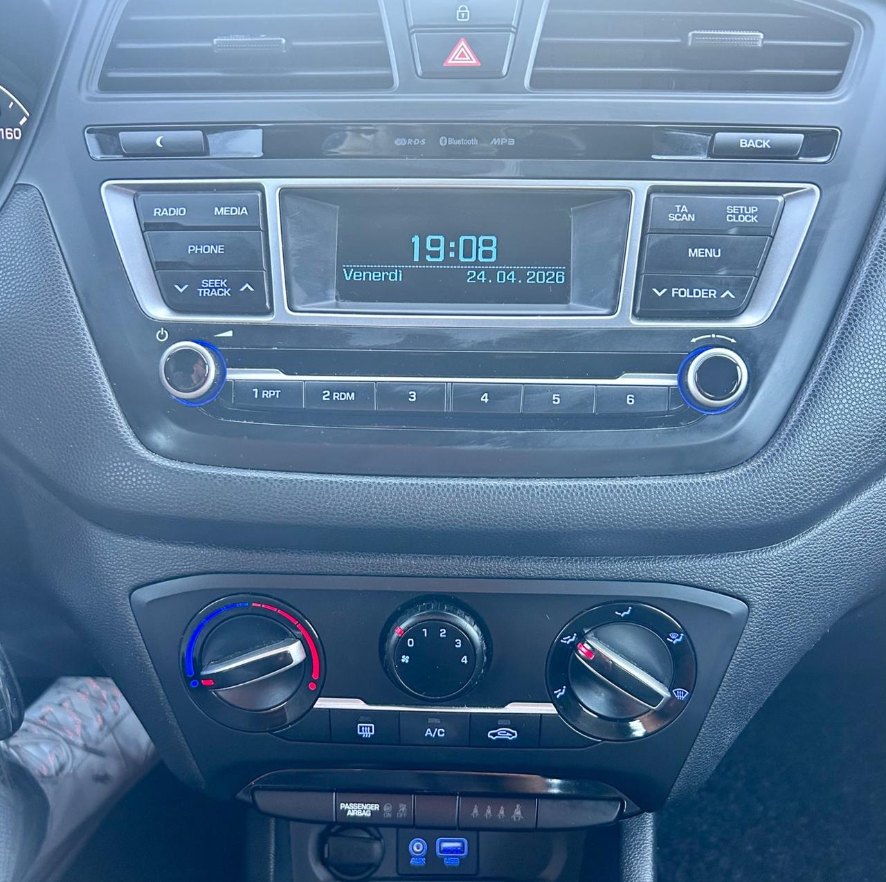 Hyundai i20 CRDi Classic 2018 SOLO 108.000km