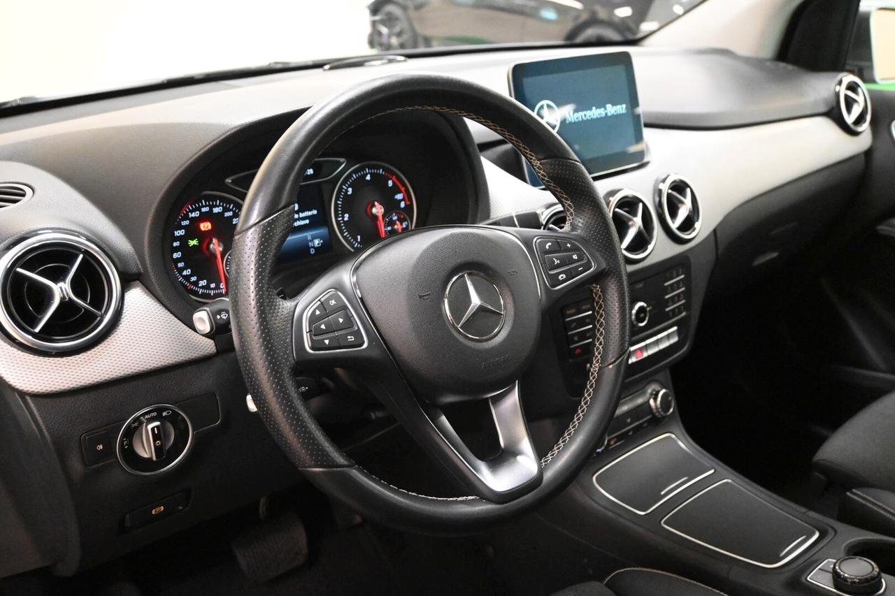 MERCEDES Classe B (T246/242) B 200 d Automatic ...
