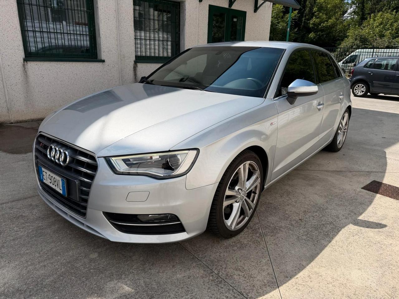 Audi A3 SPB 1.8 TFSI S tronic Ambition 5porte pachetto S-line