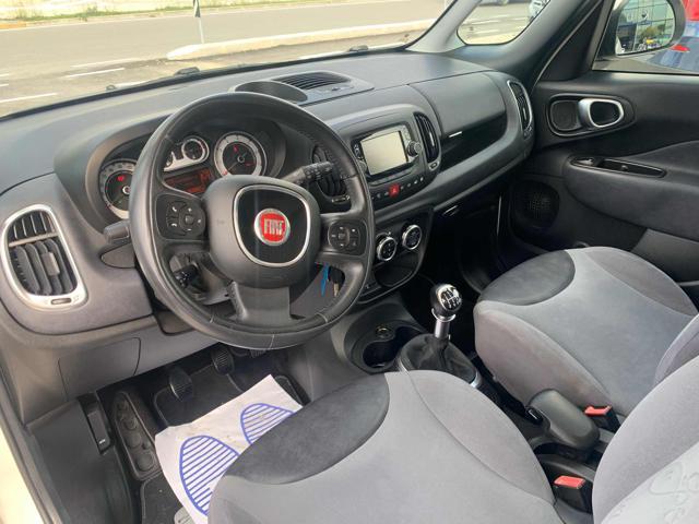 FIAT 500L 0.9 TwinAir Turbo Natural Power Panoramic Edition