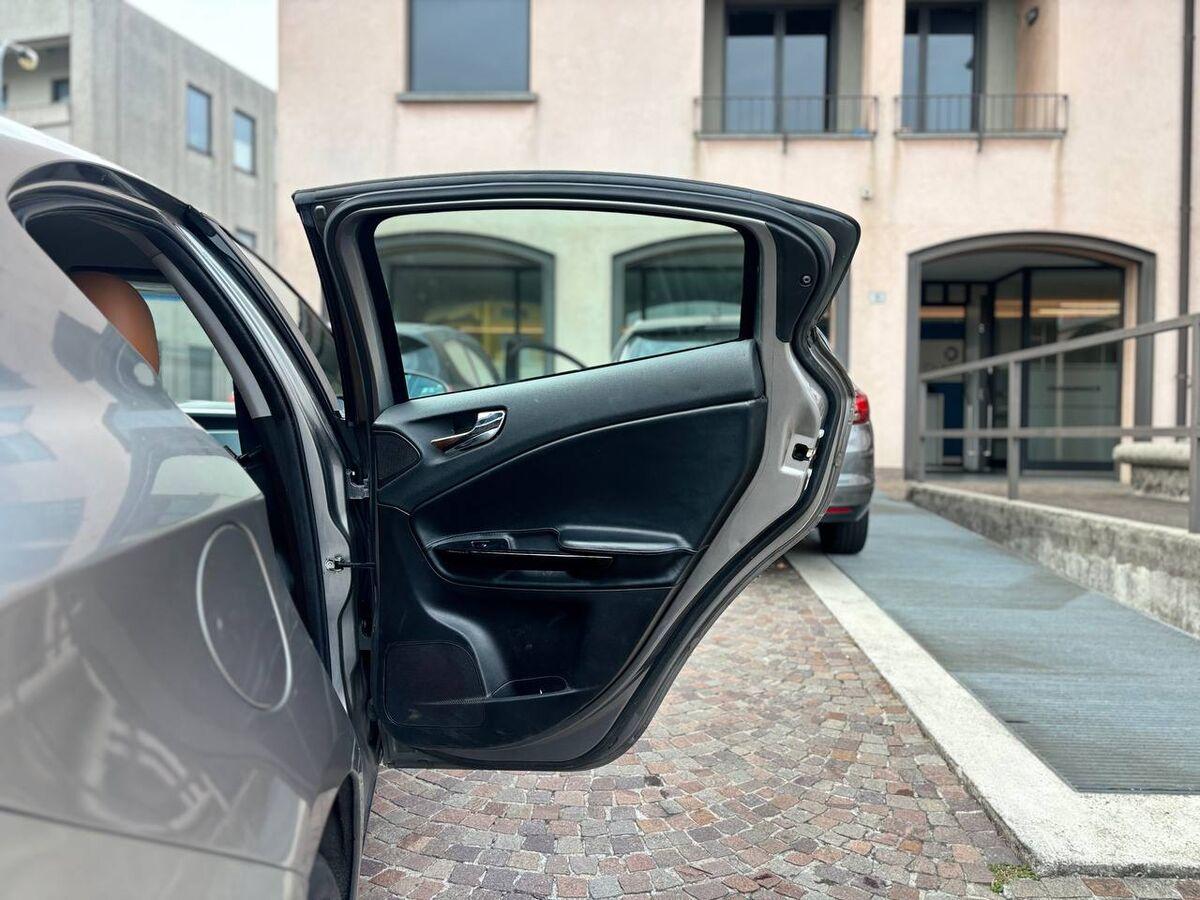 Alfa Romeo Giulietta 1.4 t. m.air Distinctive 170cv