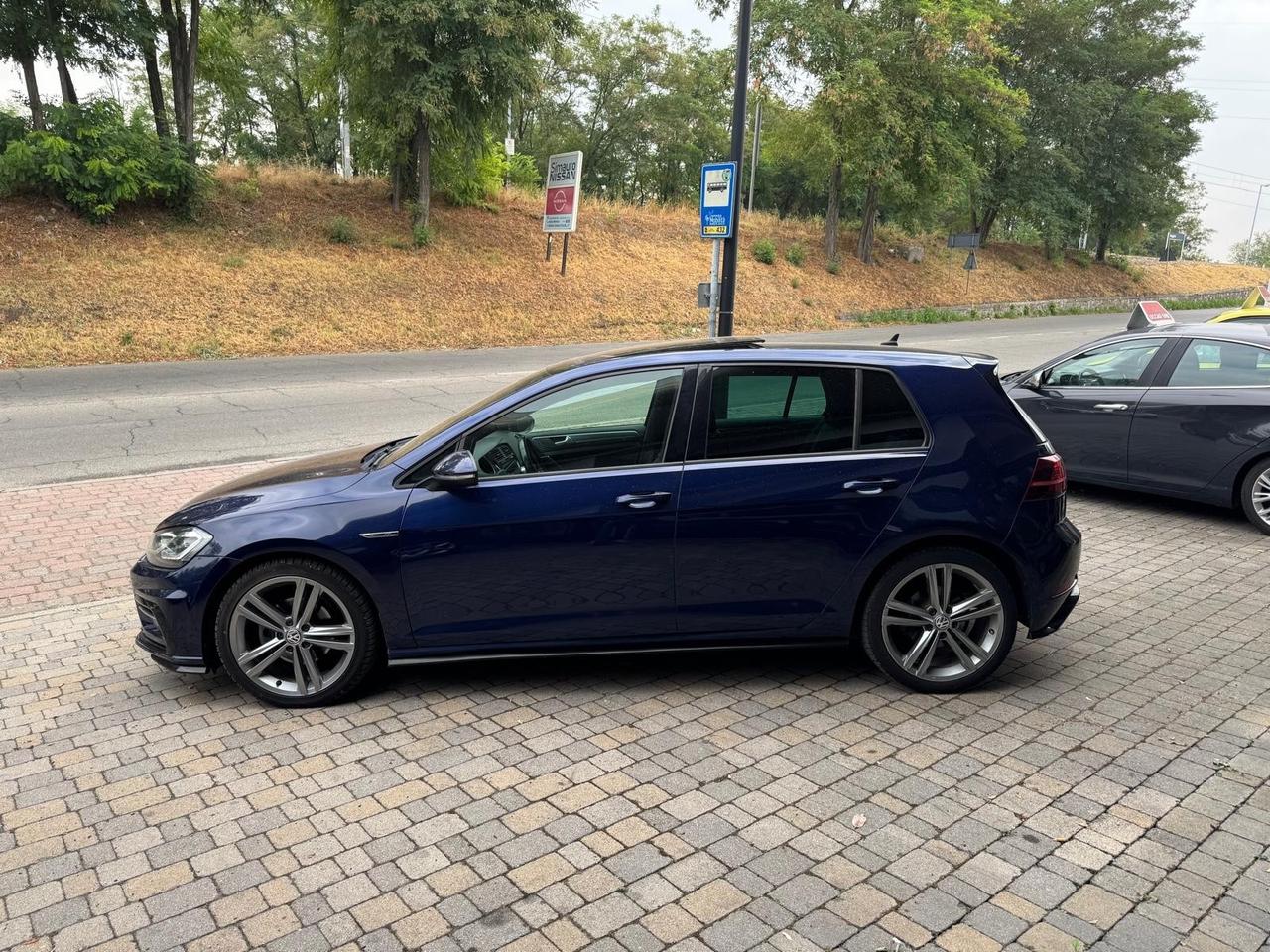 Volkswagen Golf 2.0 TDI DSG 5p. Executive BlueMotion Technology