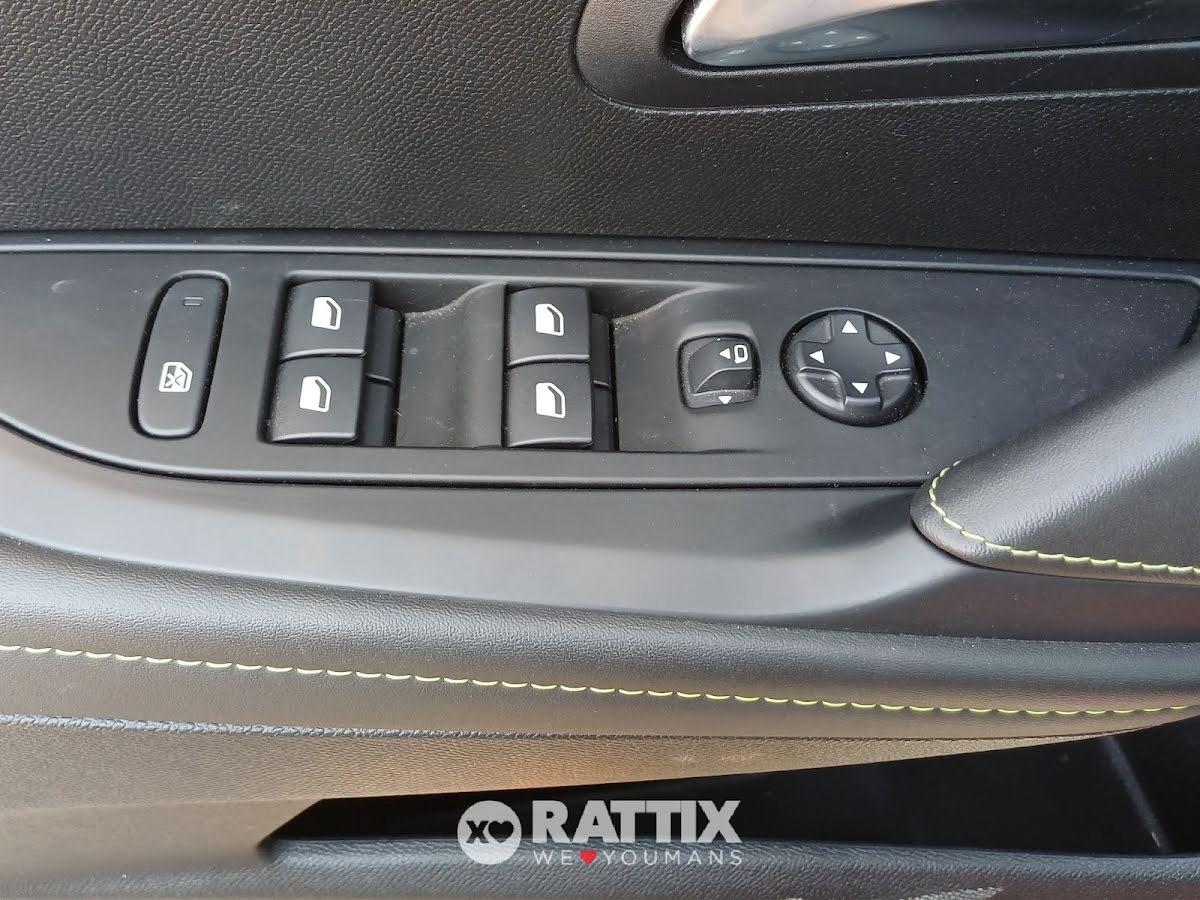 Peugeot 208 1.2 Hybrid 136CV GT e-DCS6