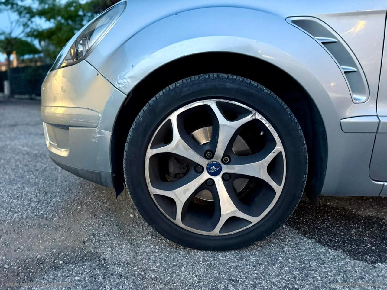 FORD S-Max 2.0 TDCi 140 CV Titanium DPF