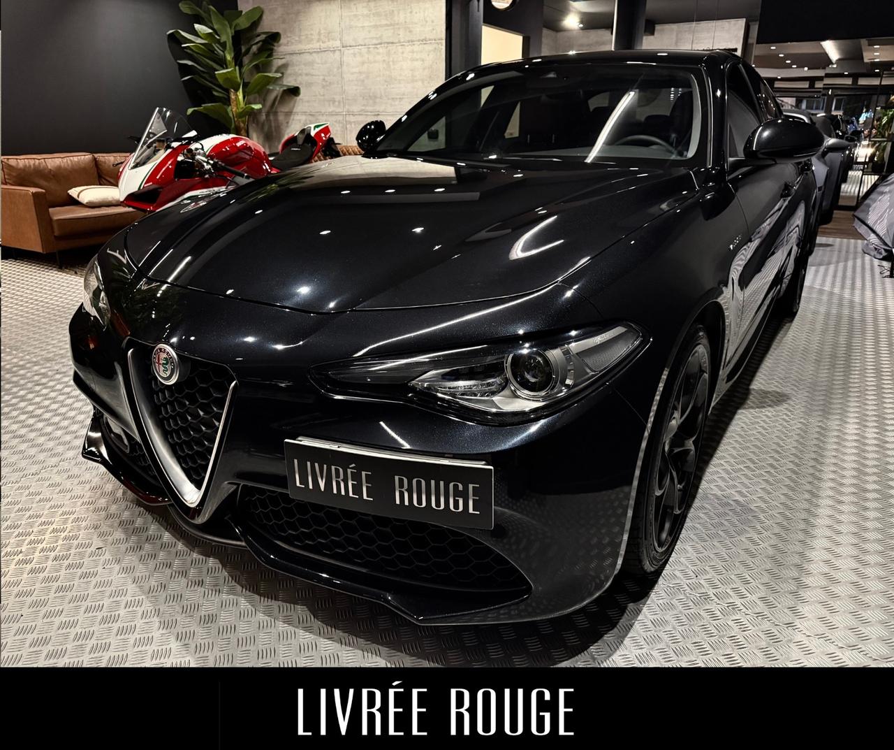 Alfa Romeo Giulia 2.2 Turbodiesel 210 CV AT8 AWD Q4 Veloce