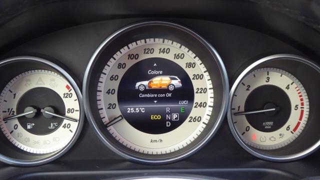 MERCEDES-BENZ E 220 BlueTEC S.W. Automatic Sport