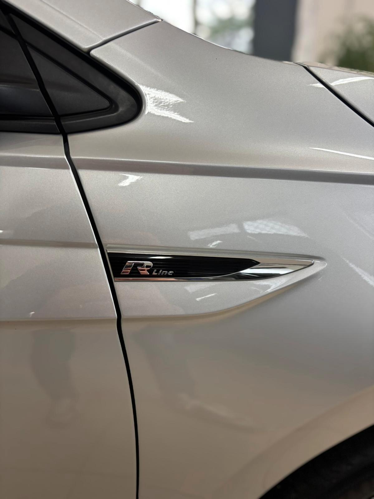 Volkswagen Polo 1.6 TDI 95 CV DSG 5p. R LINE