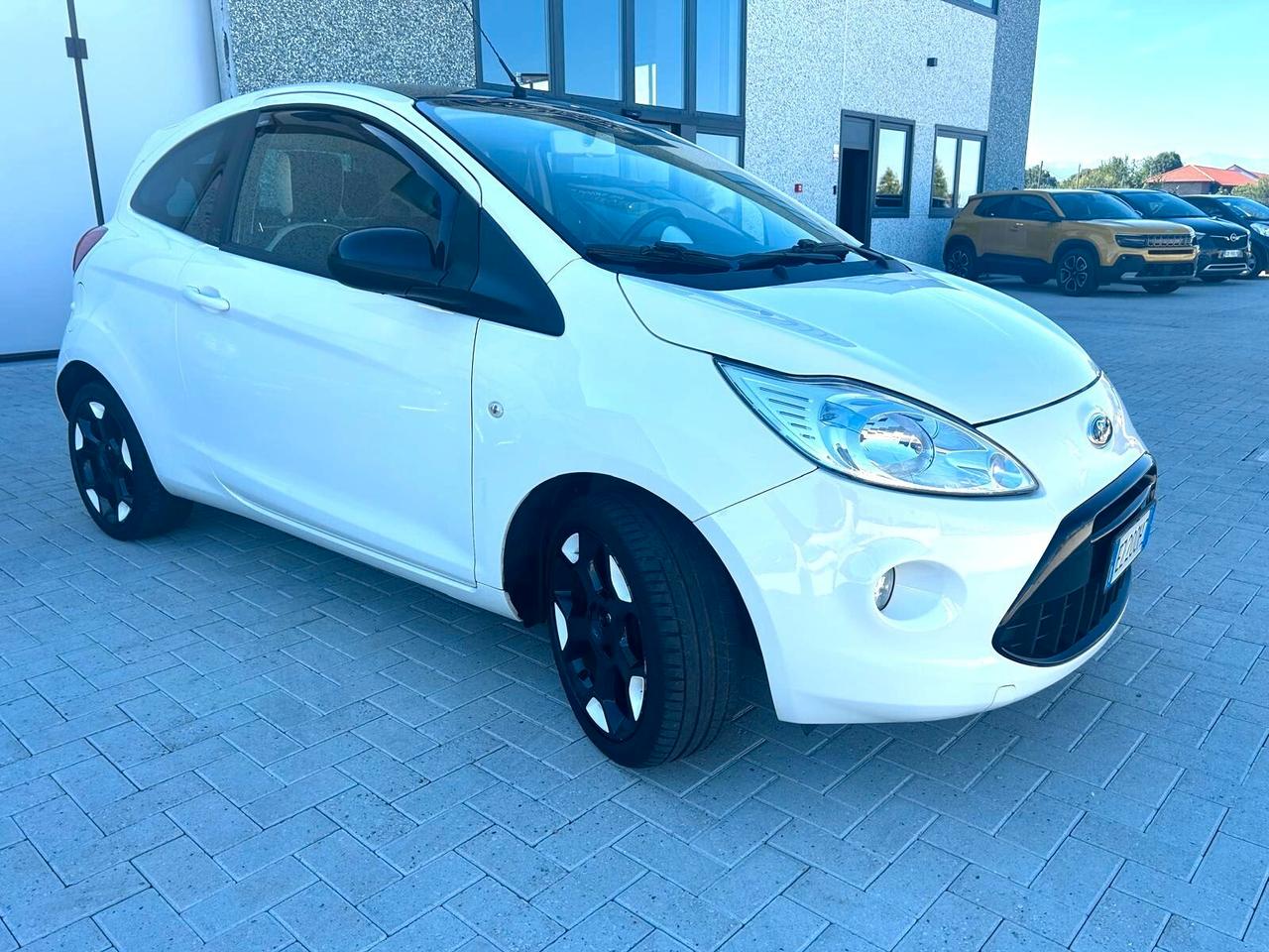 Ford Ka 1.2 8V 69 CV Black&White Edition