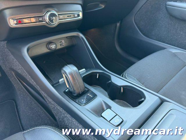 VOLVO XC40 D3 Geartronic Momentum