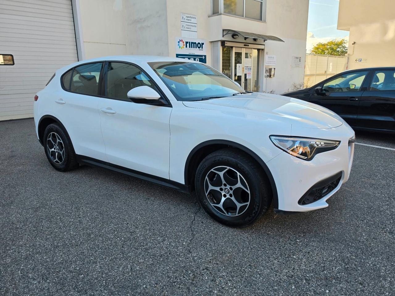 Alfa Romeo Stelvio 2.2 Turbodiesel 190 CV AT8 Q4 Business iva esposta