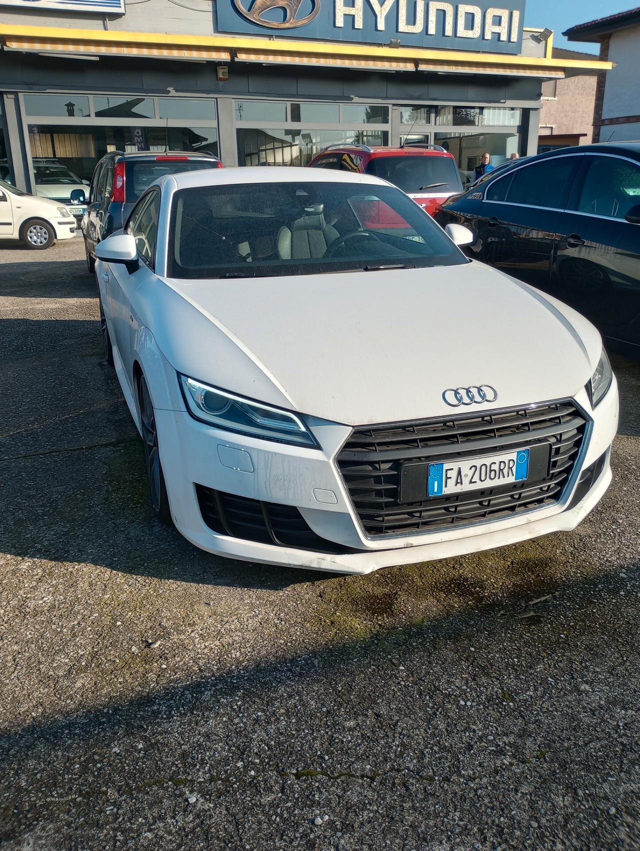 Audi TT Coupé 2.0 TFSI S line