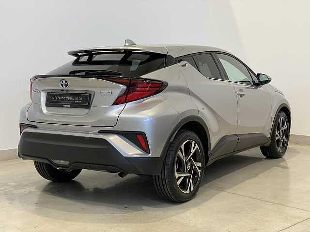 Toyota C-HR 1.8 Hybrid E-CVT Trend