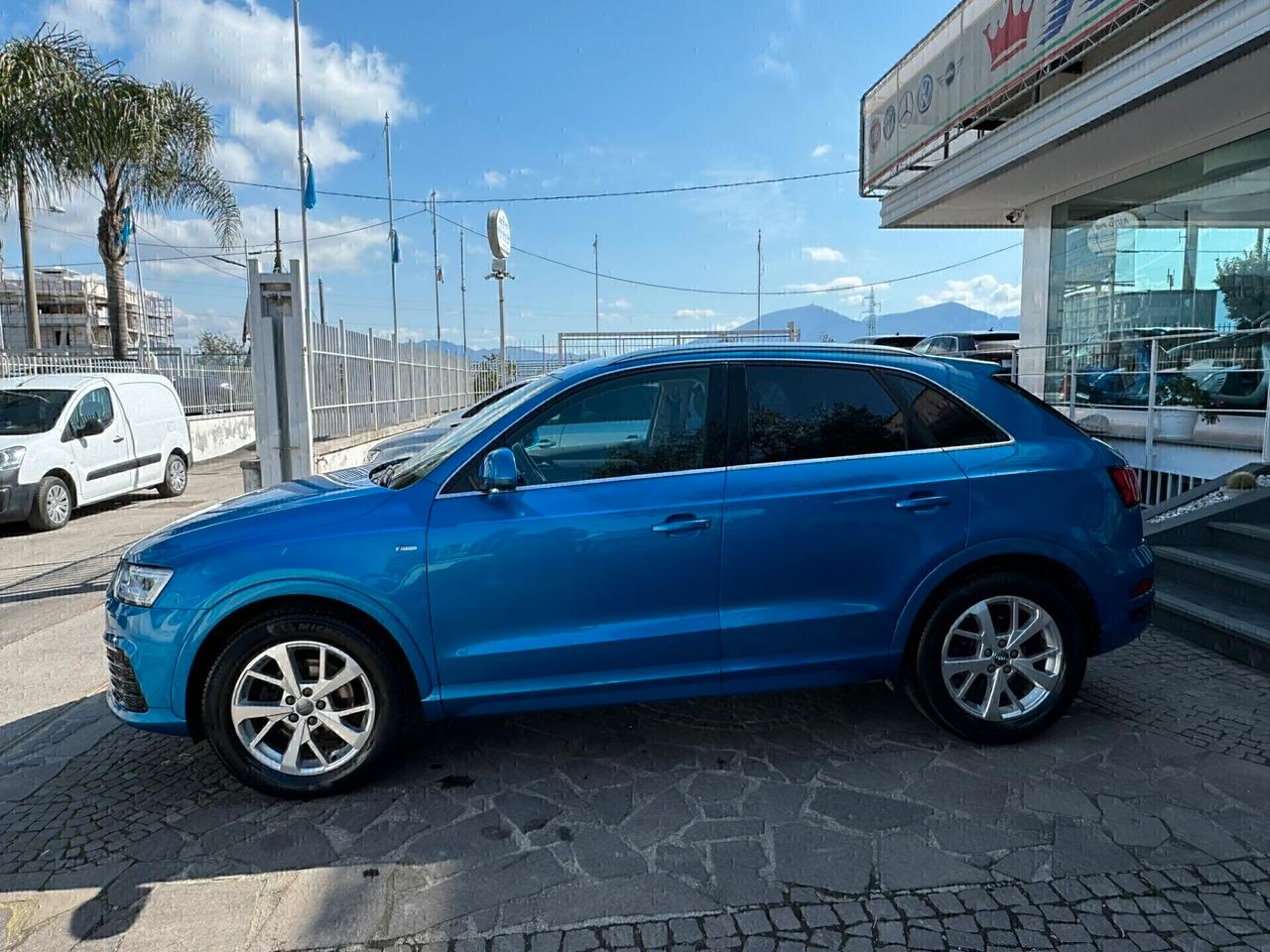 Audi Q3 2.0 TDI 150 CV Design km certificati tagliandi audi