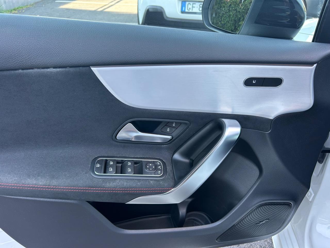 Mercedes-benz A 180 d Automatic AMG Line Premium