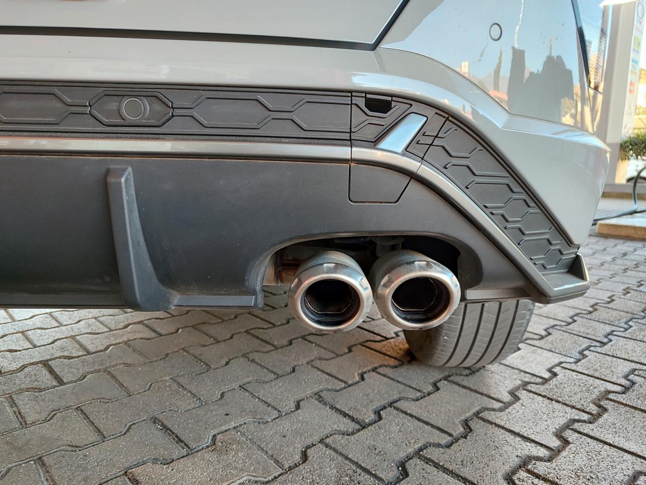 Hyundai Kona 1.0 N-Line Hybid 11/2023 solo 15.000km PROMO